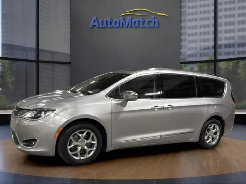 More photos of 2018 Chrysler Pacifica Limited at AutoMatch, UT