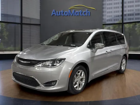 More photos of 2018 Chrysler Pacifica Limited at AutoMatch, UT