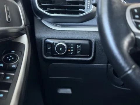 More photos of 2022 Ford Explorer XLT at AutoMatch, UT