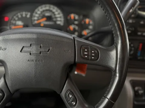 More photos of 2006 Chevrolet Suburban at AutoMatch, UT