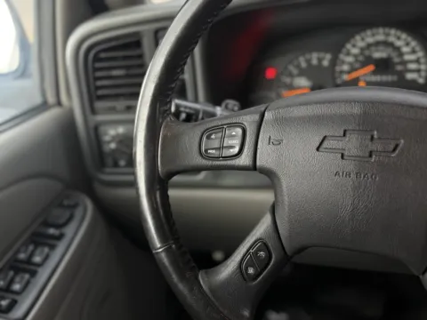 Another view of 2006 Chevrolet Suburban for sale in Orem, UT at AutoMatch