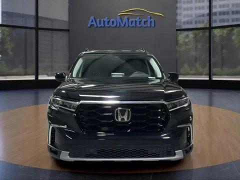 Photos of 2024 Honda Pilot Touring for sale in Orem, UT at AutoMatch