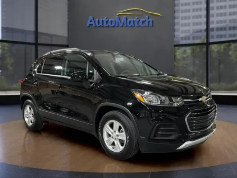 Black 2022 Chevrolet Trax LT for sale in Orem, UT