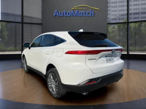 More photos of 2021 Toyota Venza Limited at AutoMatch, UT