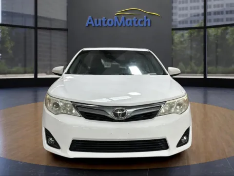 Photos of 2014 Toyota Camry XLE V6 for sale in Orem, UT at AutoMatch