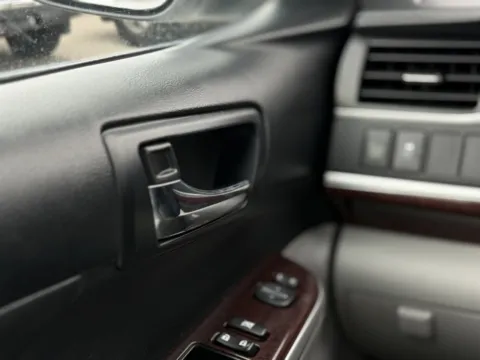 More photos of 2014 Toyota Camry XLE V6 at AutoMatch, UT