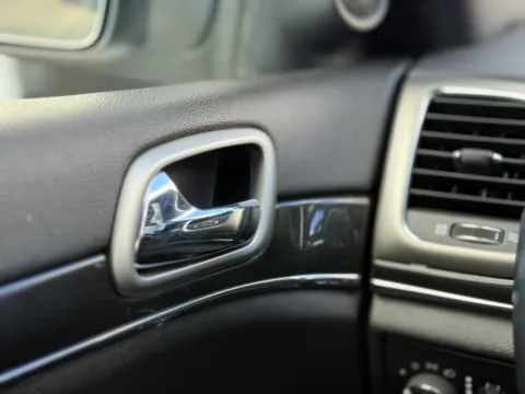 More photos of 2018 Jeep Grand Cherokee Trailhawk at AutoMatch, UT