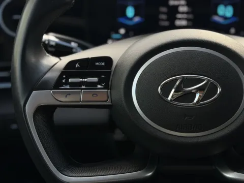 More photos of 2023 Hyundai ELANTRA Limited at AutoMatch, UT