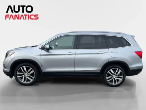 Photos of 2017 Honda Pilot Touring Sport Utility 4D for sale in Fredericksburg, VA at Auto Fanatics