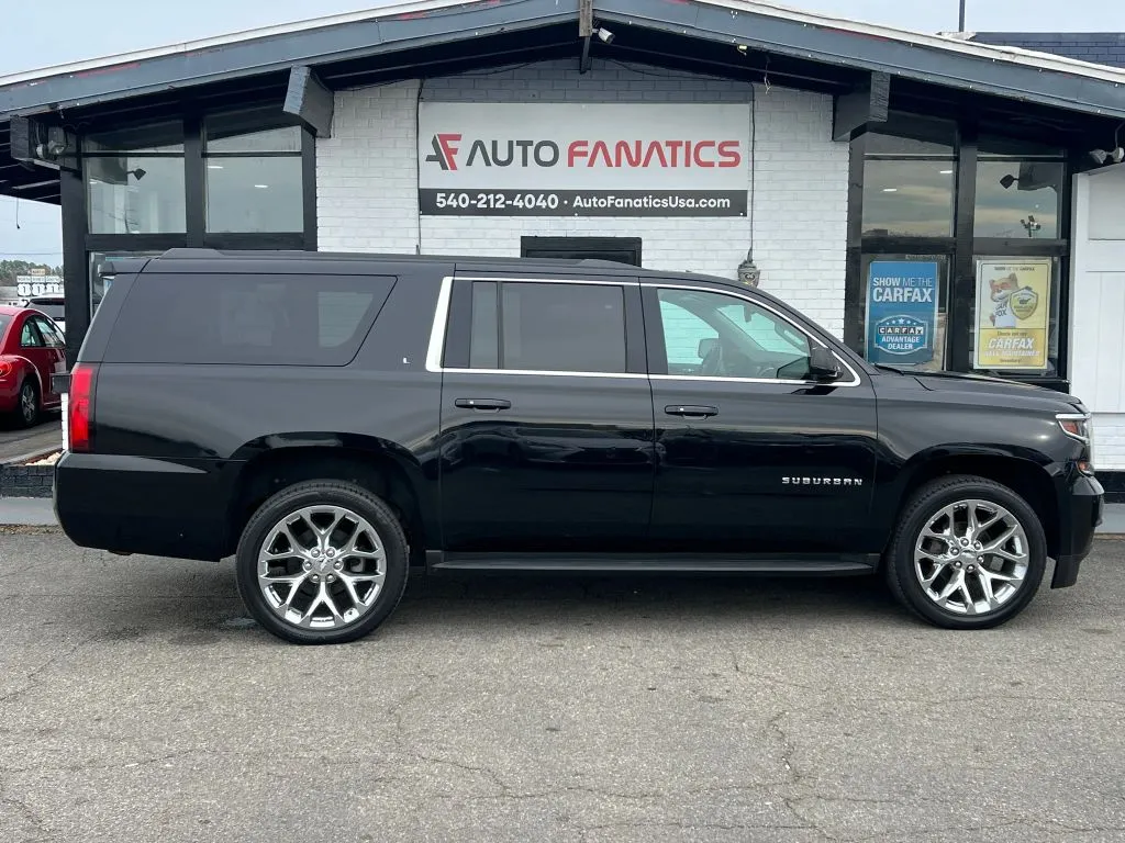 2018 Chevrolet Suburban LT Sport Utility 4D