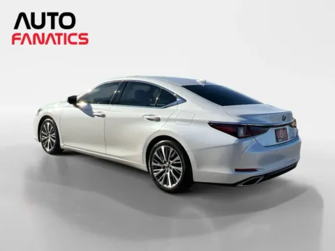Another view of 2020 Lexus ES 350 Sedan 4D for sale in Fredericksburg, VA at Auto Fanatics