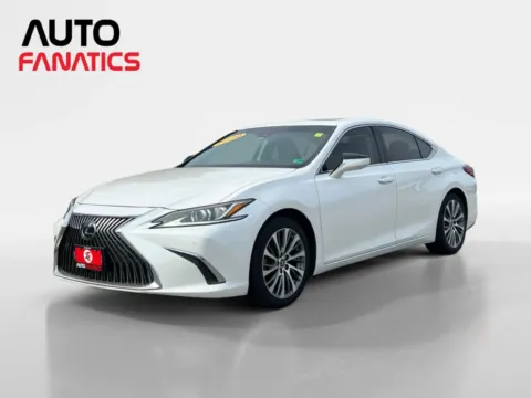 White 2020 Lexus ES 350 Sedan 4D for sale in Fredericksburg, VA