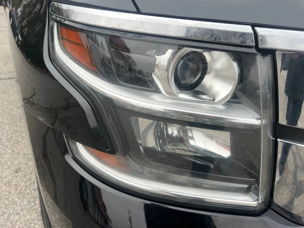 2016 Chevrolet Suburban LTZ - Photo 33