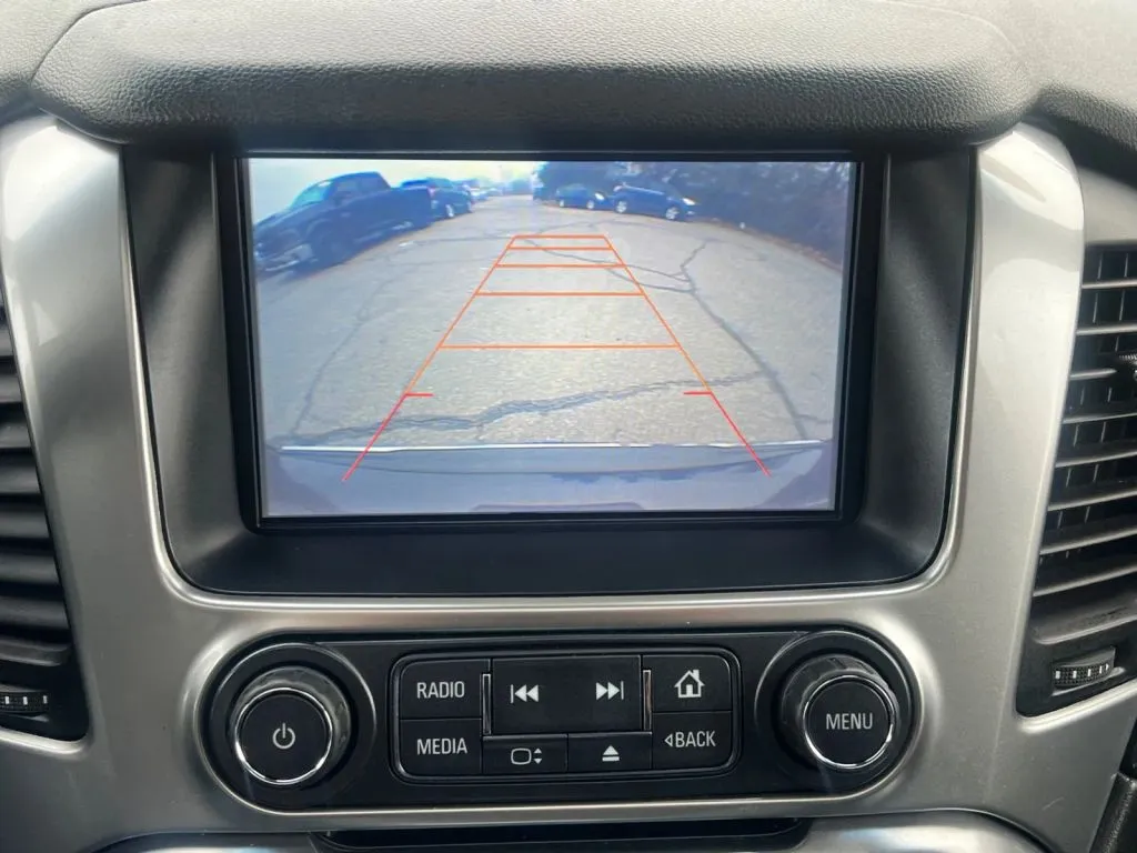 2016 Chevrolet Suburban LTZ - Photo 41