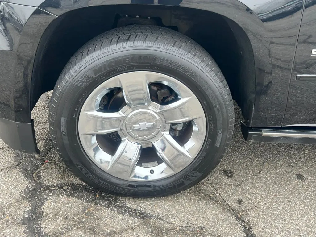 2016 Chevrolet Suburban LTZ - Photo 31