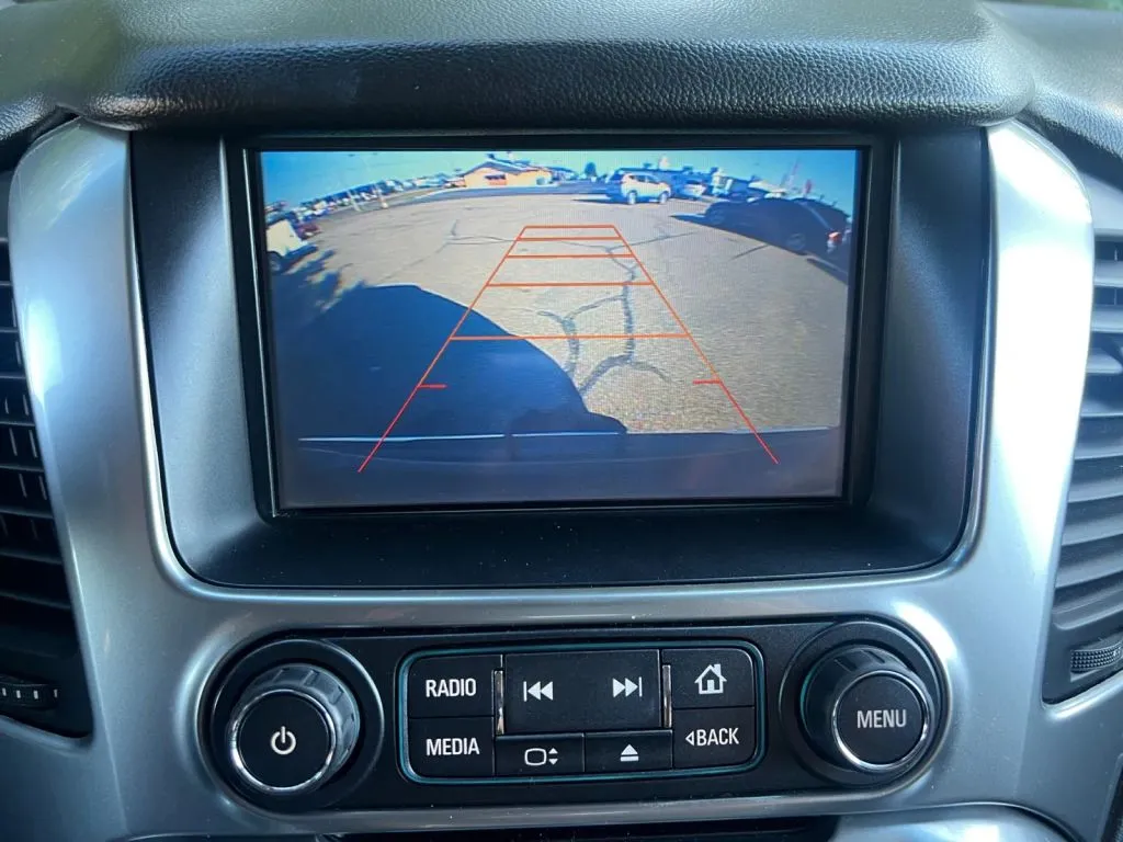 Chevrolet Suburban photo 40