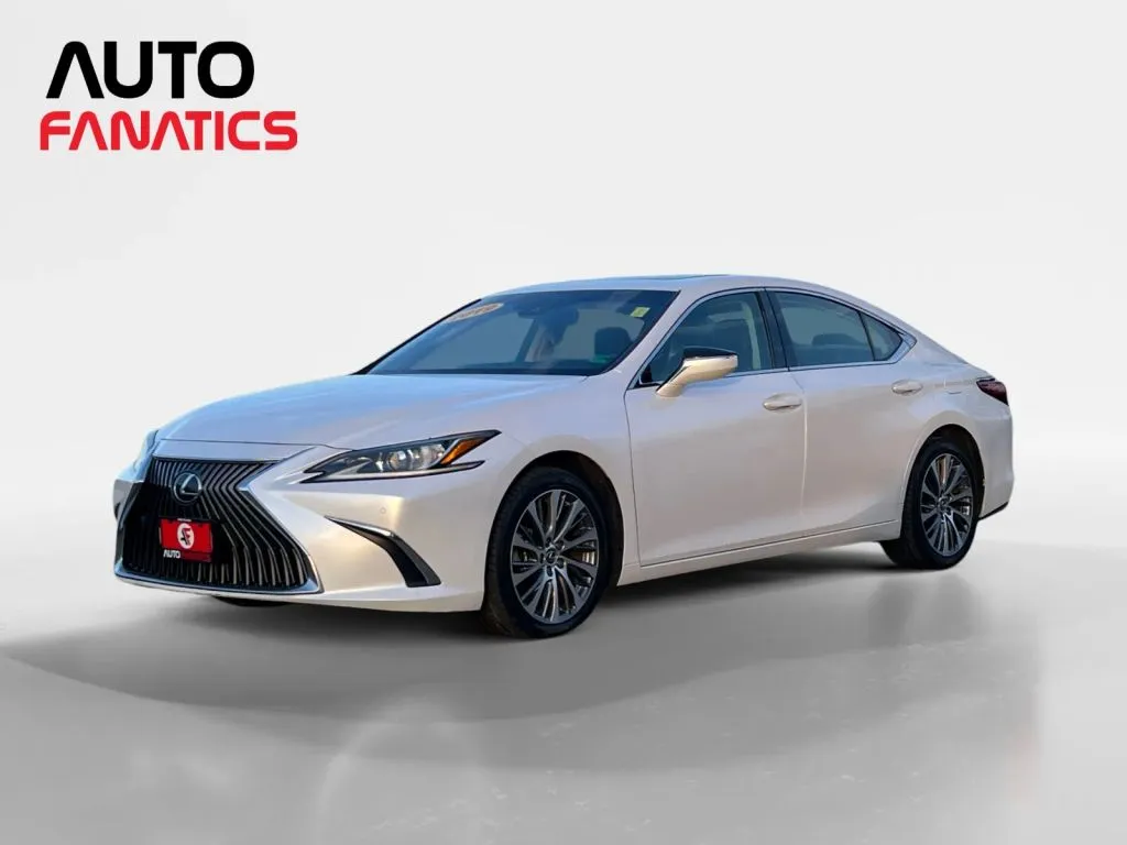 2019 Lexus ES 350's photo