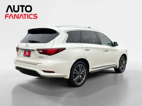 More photos of 2019 INFINITI QX60 LUXE (2019.5) Sport Utility 4D at Auto Fanatics, VA