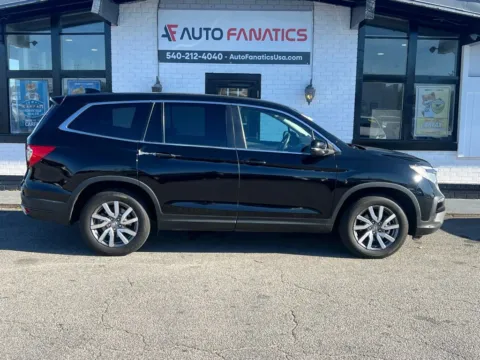 Black 2020 Honda Pilot EX-L w/Navi & RES Sport Utility 4D for sale in Fredericksburg, VA