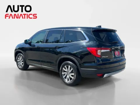 Another view of 2020 Honda Pilot EX-L w/Navi & RES Sport Utility 4D for sale in Fredericksburg, VA at Auto Fanatics