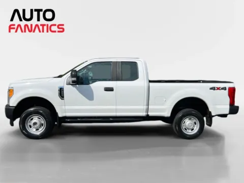 Photos of 2017 Ford F250 Super Duty Super Cab XL Pickup 4D 6 3/4 ft for sale in Fredericksburg, VA at Auto Fanatics