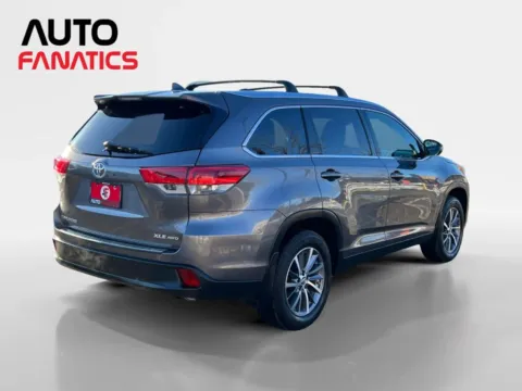 More photos of 2019 Toyota Highlander XLE Sport Utility 4D at Auto Fanatics, VA