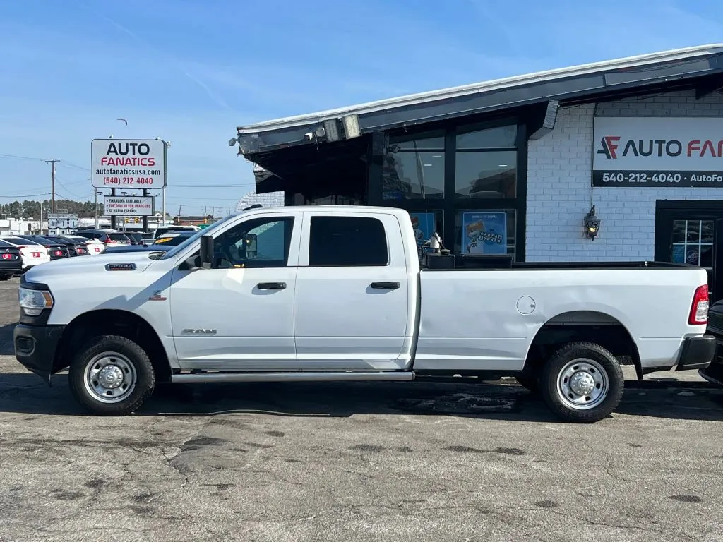 White 2022 Ram 2500 Crew Cab Tradesman Pickup 4D 8 ft for sale in Fredericksburg, VA