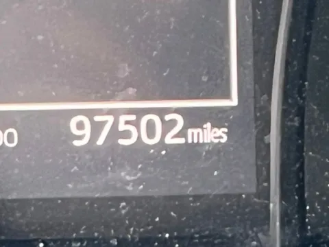 Photos of 2018 Toyota Camry SE Sedan 4D for sale in Fredericksburg, VA at Auto Fanatics