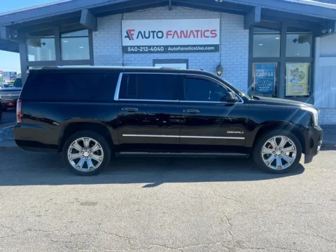Black 2017 GMC Yukon XL Denali Sport Utility 4D for sale in Fredericksburg, VA