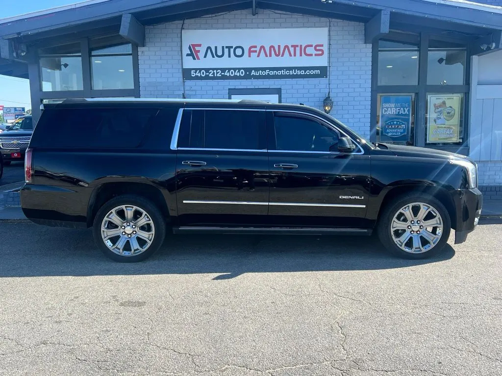 Black 2017 GMC Yukon XL Denali Sport Utility 4D for sale in Fredericksburg, VA