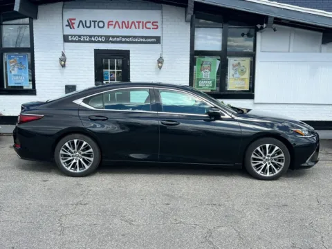 Black 2019 Lexus ES 350 Sedan 4D for sale in Fredericksburg, VA