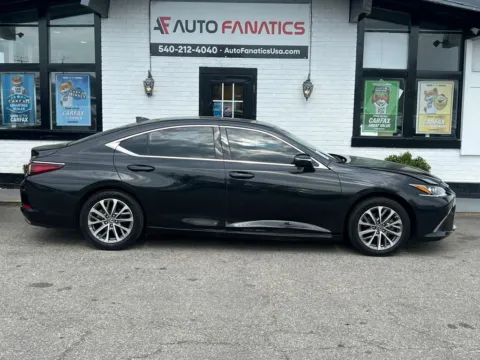 Black 2022 Lexus ES 350 Sedan 4D for sale in Fredericksburg, VA