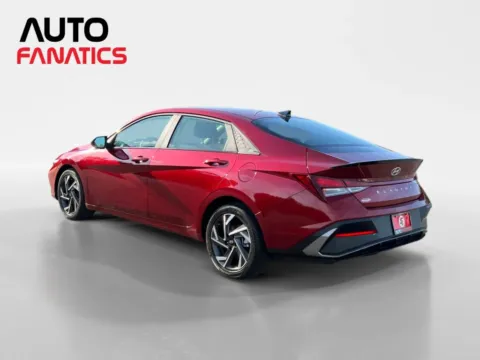 Another view of 2025 Hyundai Elantra SEL Sport Sedan 4D for sale in Fredericksburg, VA at Auto Fanatics