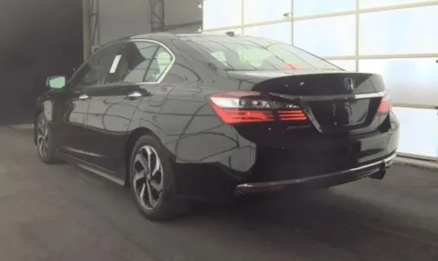 More photos of 2017 Honda Accord EX w/Honda Sensing Sedan 4D at Auto Fanatics, VA