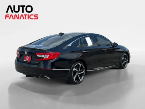 More photos of 2018 Honda Accord Touring Sedan 4D at Auto Fanatics, VA