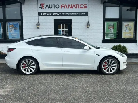 White 2019 Tesla Model 3 Long Range Sedan 4D for sale in Fredericksburg, VA