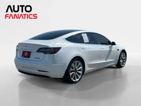 More photos of 2019 Tesla Model 3 Long Range Sedan 4D at Auto Fanatics, VA