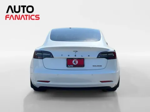 More photos of 2019 Tesla Model 3 Long Range Sedan 4D at Auto Fanatics, VA