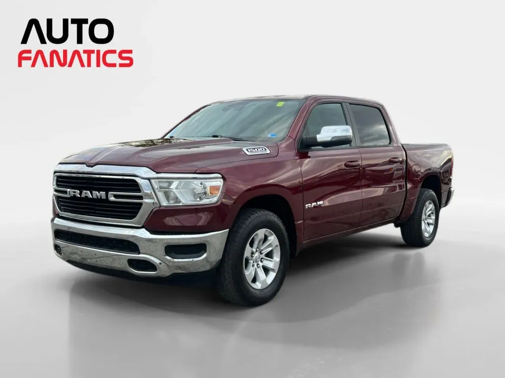 2024 RAM 1500 Laramie Crew Cab 5'7's photo