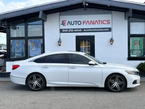 White 2021 Honda Accord Touring Sedan 4D for sale in Fredericksburg, VA