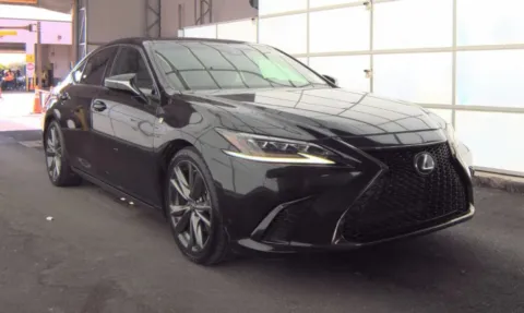 More photos of 2019 Lexus ES 350 F Sport Sedan 4D at Auto Fanatics, VA