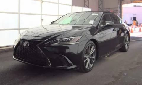 Another view of 2019 Lexus ES 350 F Sport Sedan 4D for sale in Fredericksburg, VA at Auto Fanatics