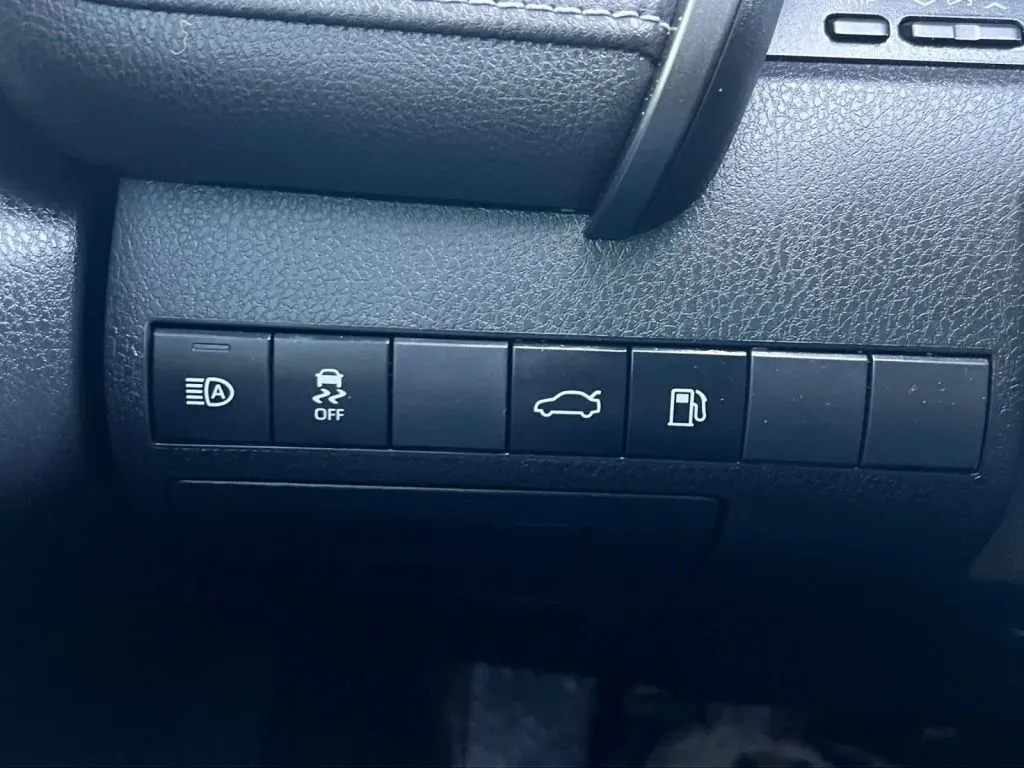 Toyota Camry photo 43