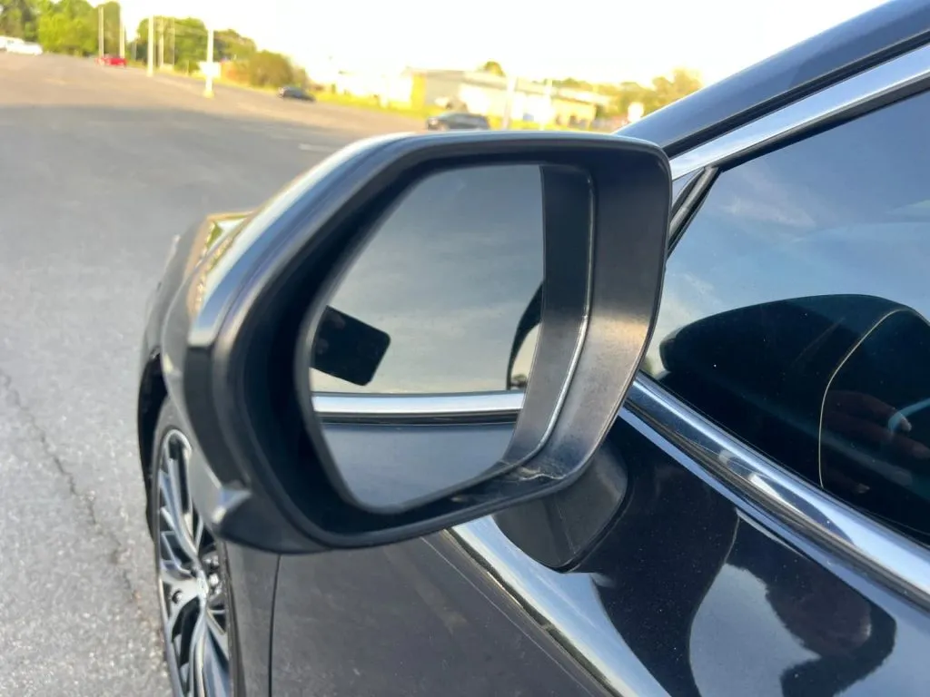 Toyota Camry photo 26