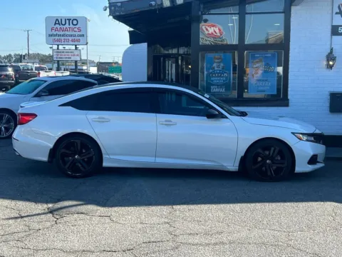 White 2022 Honda Accord Sport Sedan 4D for sale in Fredericksburg, VA