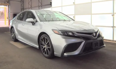 Photos of 2022 Toyota Camry SE Sedan 4D for sale in Fredericksburg, VA at Auto Fanatics