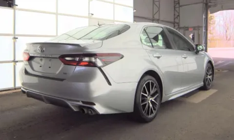 More photos of 2022 Toyota Camry SE Sedan 4D at Auto Fanatics, VA