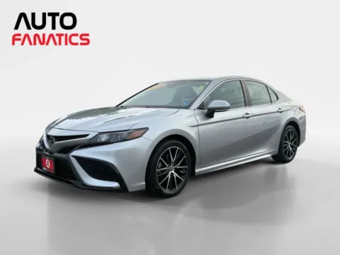 Silver 2022 Toyota Camry SE Sedan 4D for sale in Fredericksburg, VA