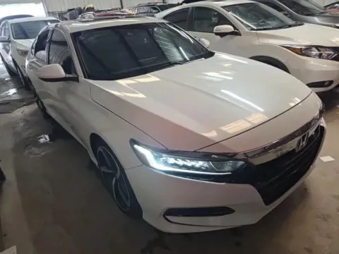 Photos of 2020 Honda Accord Sport Sedan 4D for sale in Fredericksburg, VA at Auto Fanatics