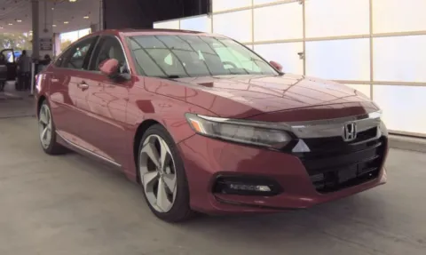 Photos of 2018 Honda Accord Touring Sedan 4D for sale in Fredericksburg, VA at Auto Fanatics